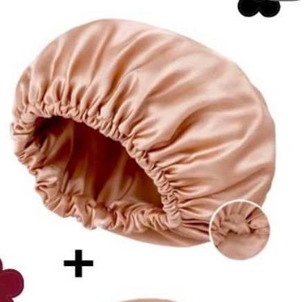 Bonnet en satin de soie